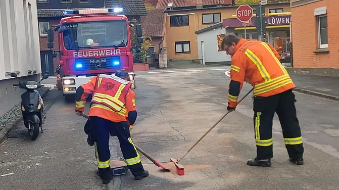 Ölspuren im gesamten Stadtgebiet von Braunschweig - Ölspur